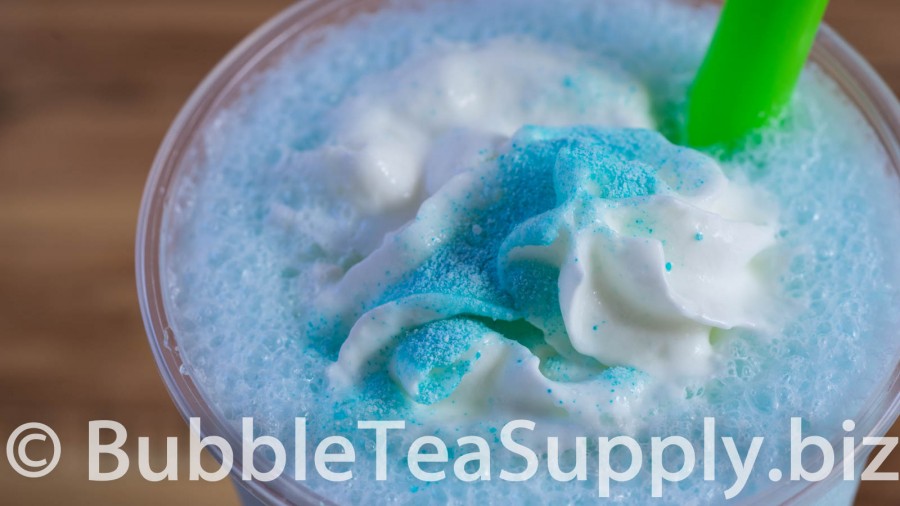 Blue Hawaii Bubble Tea with Vodka and Boba Tapioca Pearls - 02